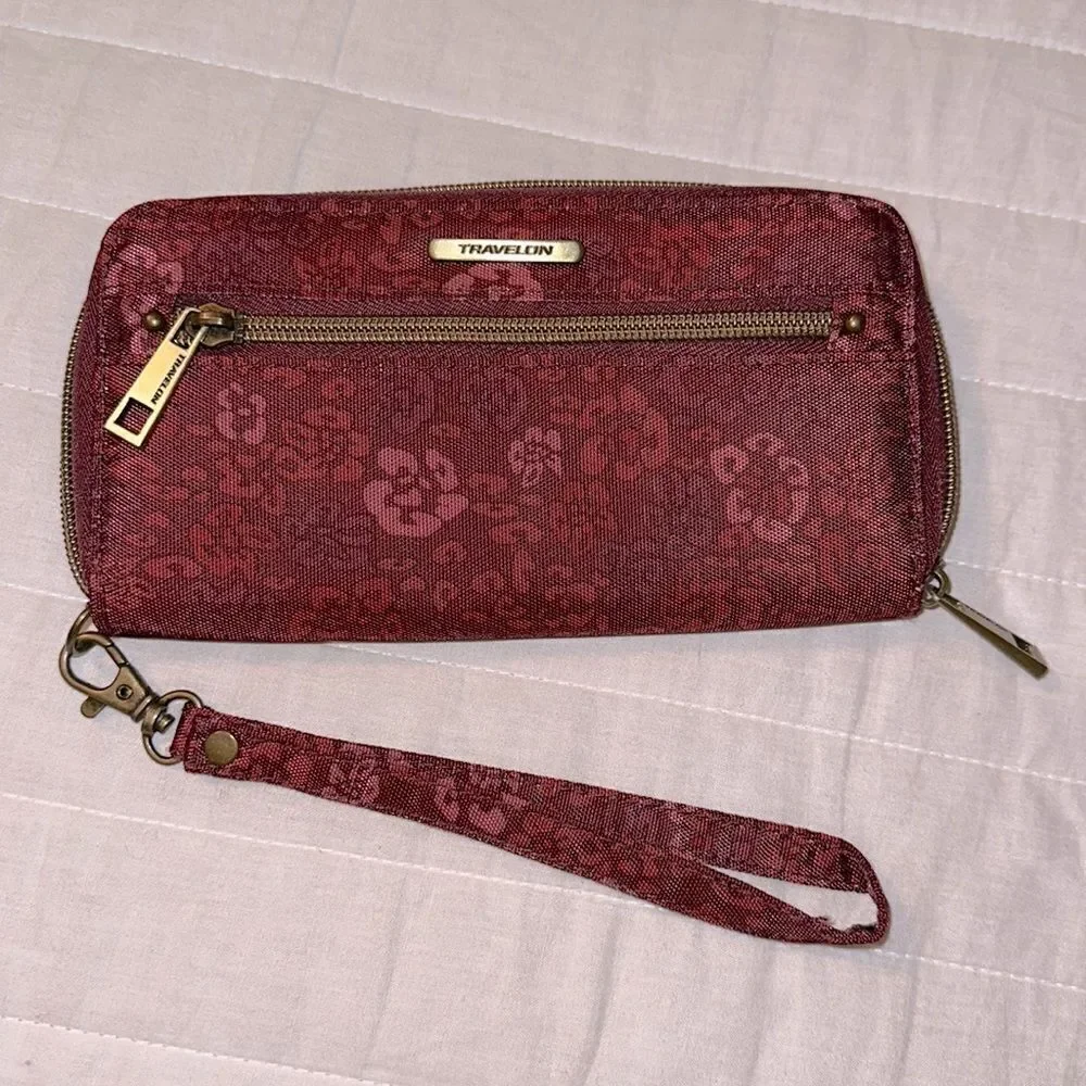 Travelon Burgundy Floral Nylon Travel Wallet Wristlet